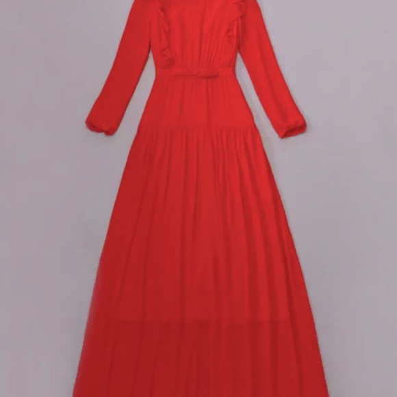 Red maxi. S, M, and L available - Picture 4 of 9